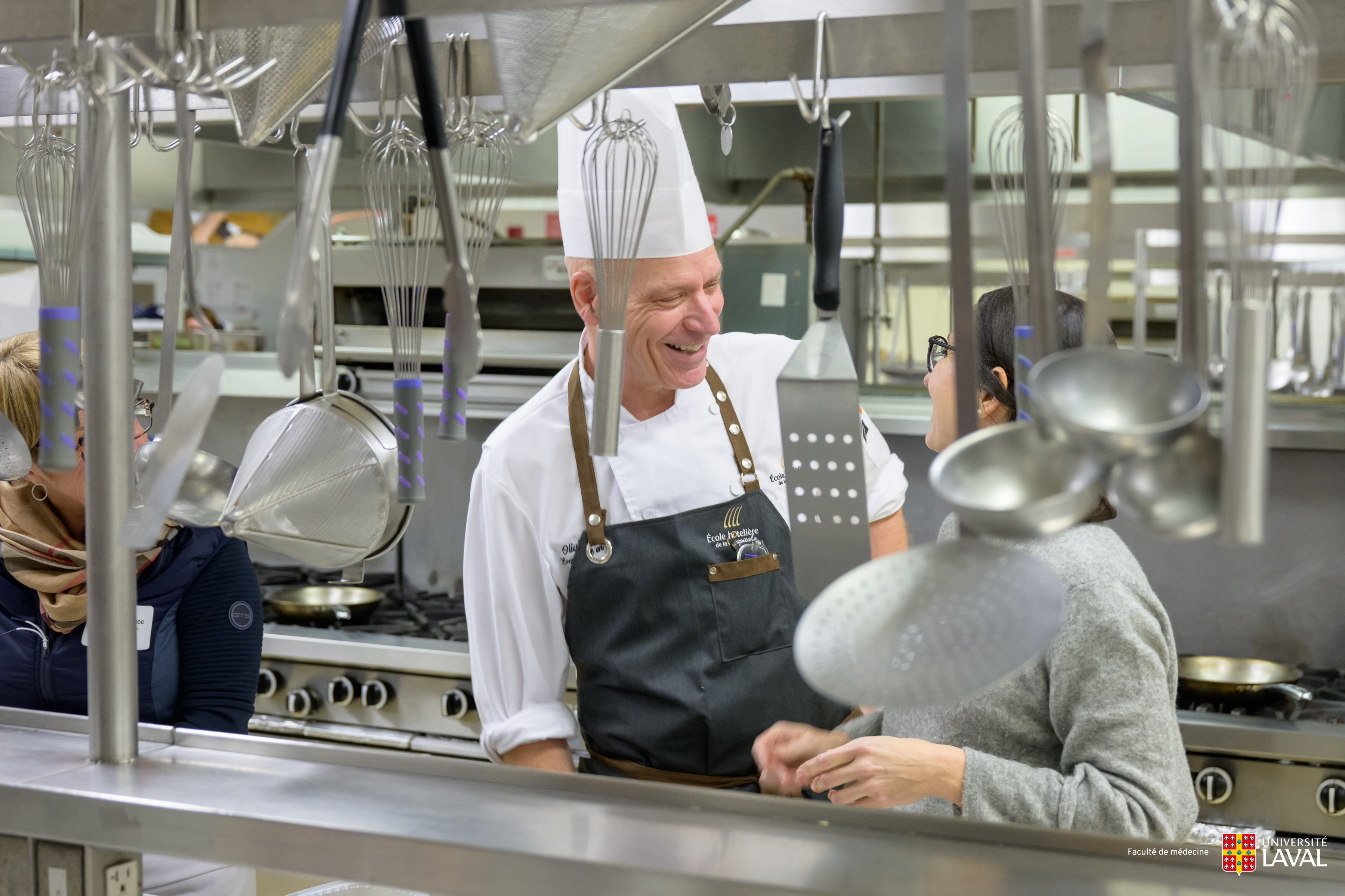 Cours de Médecine culinaire — moment de joie partagée