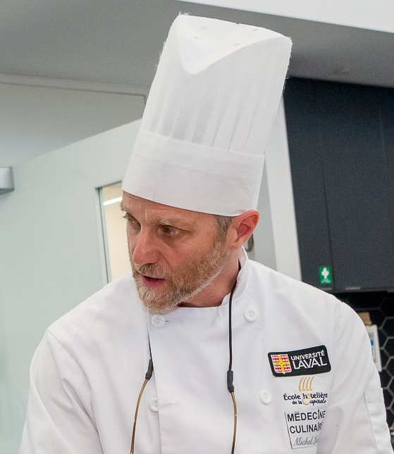 Michel Lucas en uniforme de chef